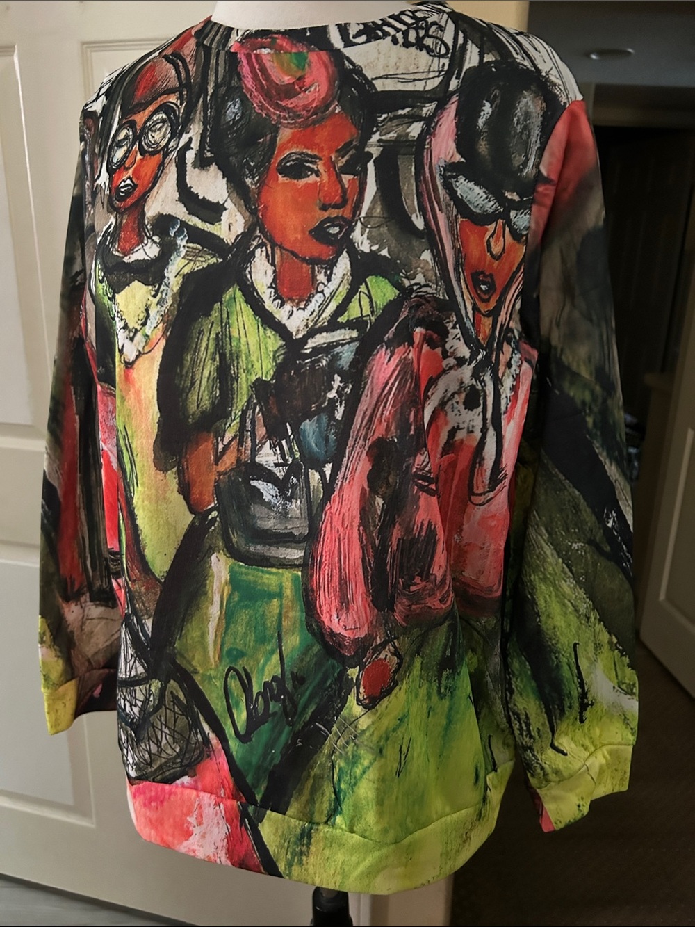 Artistic Graphic Long Sleeve Top in Neon Green & Coral